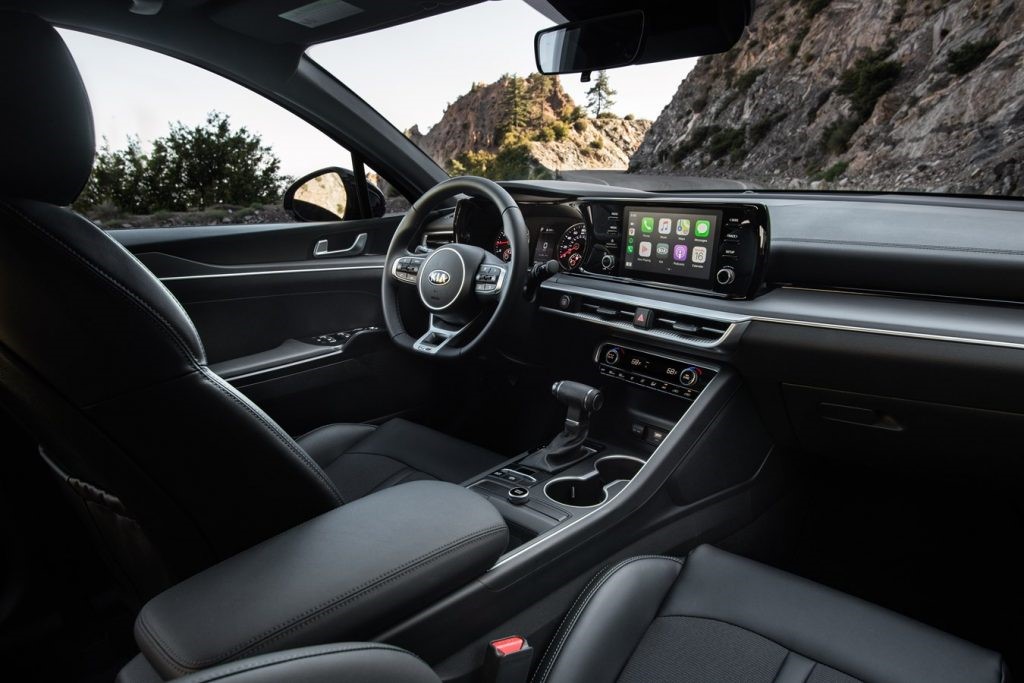 Optima La Nouvelle Version De La Berline Kia Optima Ca Promet