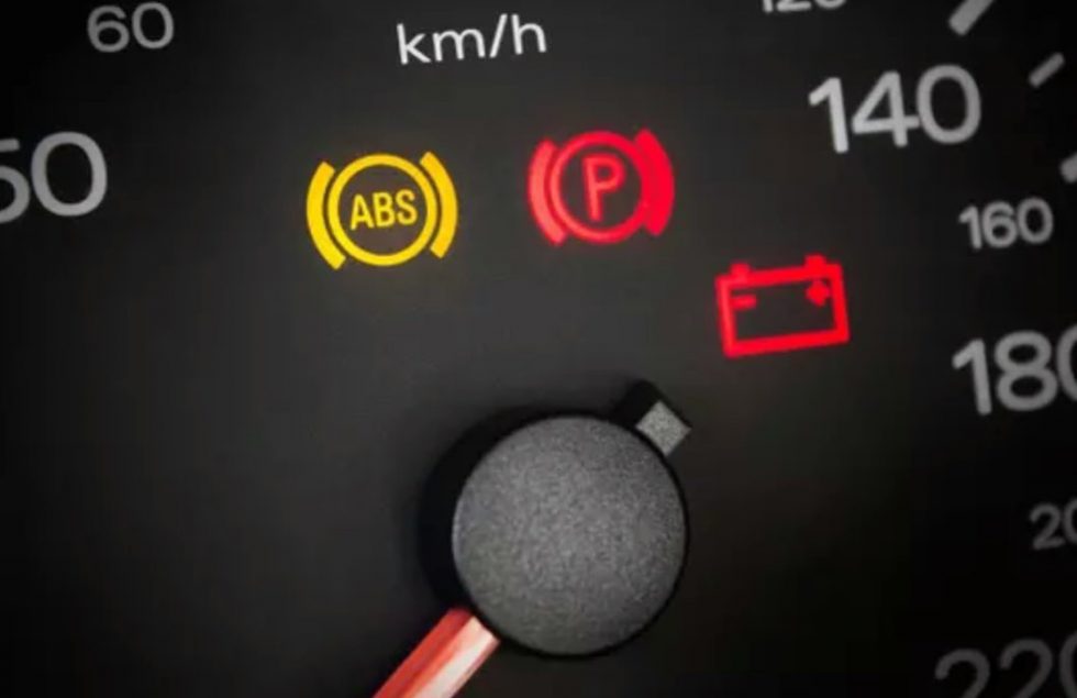 Voyant voiture Détails pour tout comprendre